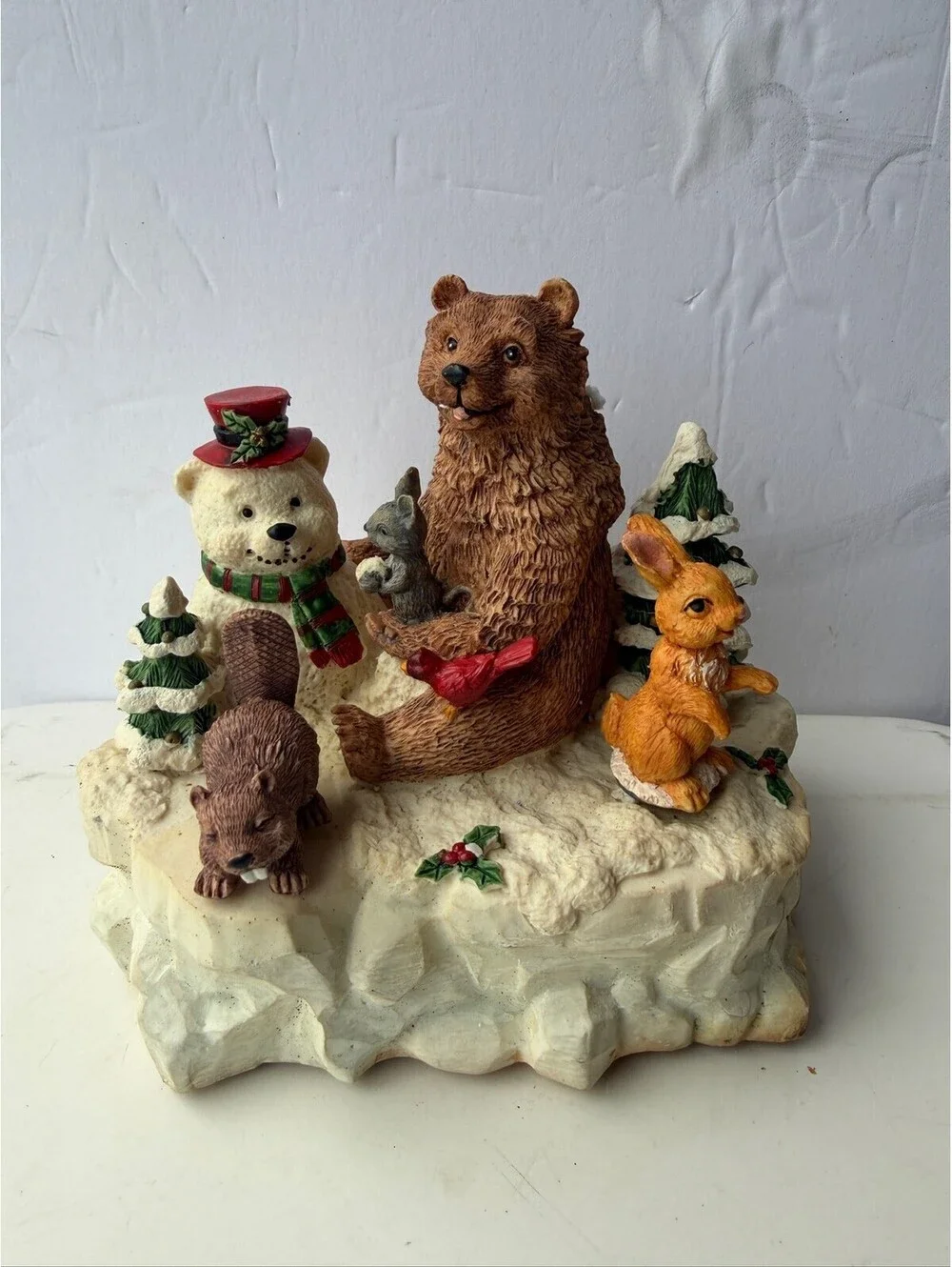 Vintage 1996 House of Lloyd Christmas Musical Figurine S-11